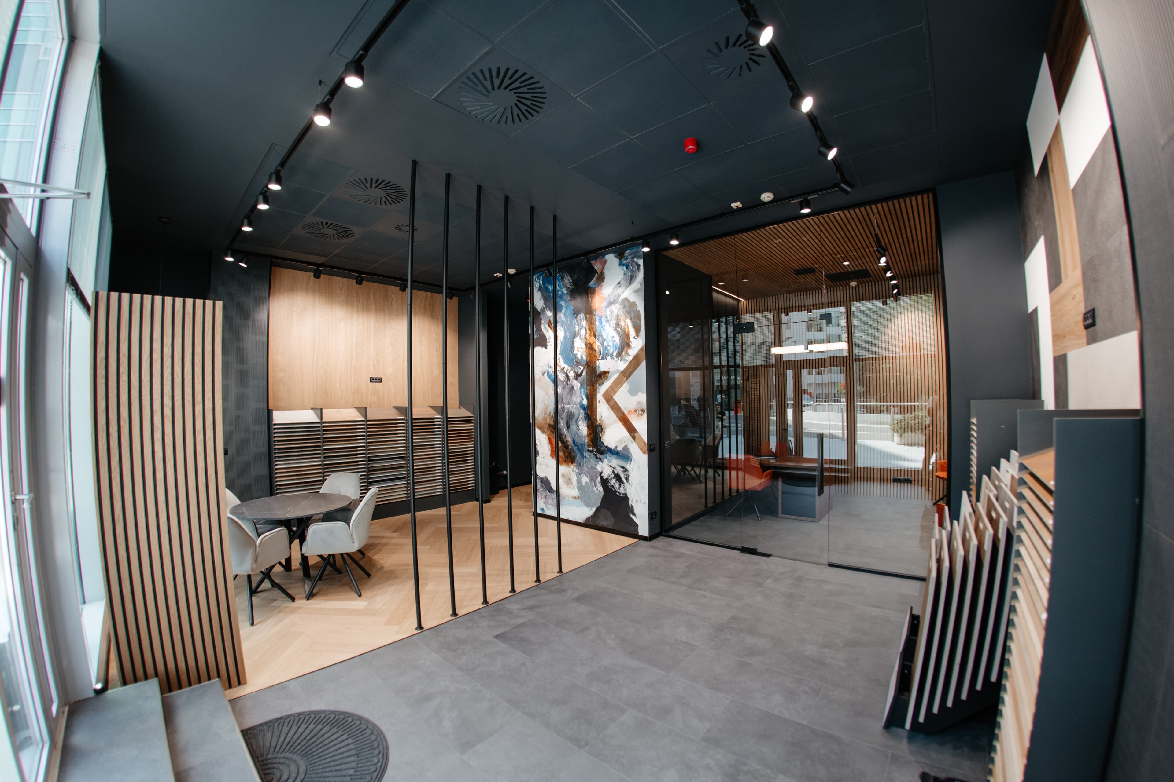 dekoMAG Autonom Showroom